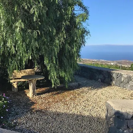 Appartement Beautiful In Arico With Garden